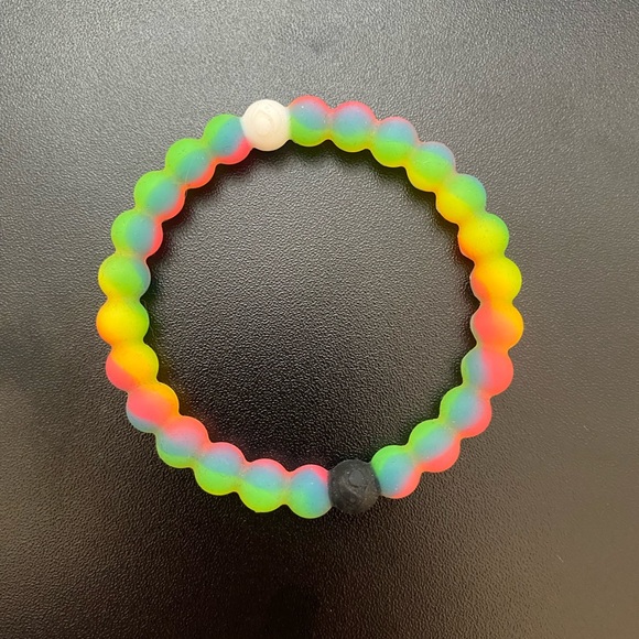 Lokai bracelets - Picture 3 of 7